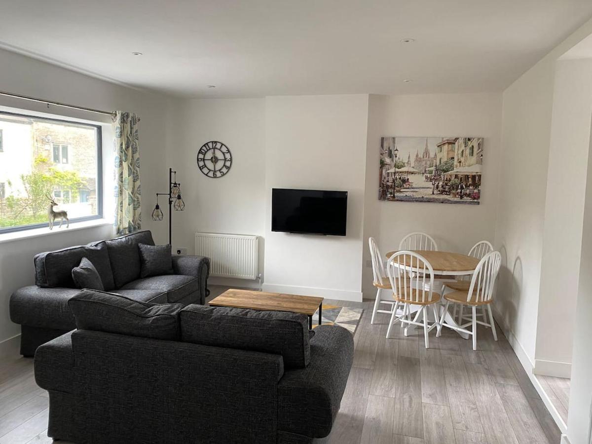 Stunning Modern Apartment In The Cotswolds Chalford المظهر الخارجي الصورة