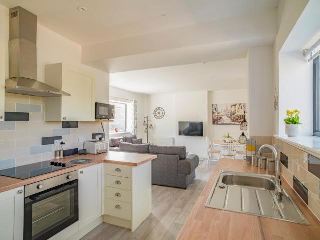 Stunning Modern Apartment In The Cotswolds Chalford المظهر الخارجي الصورة